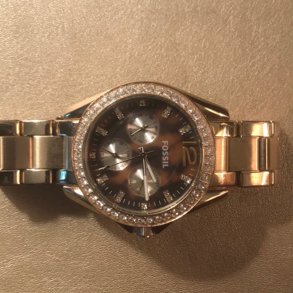 Fossil Gold Watch - image 2